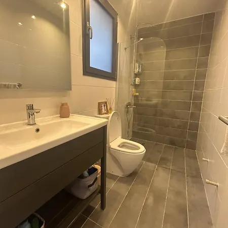 Beautiful Three Bedroom *
