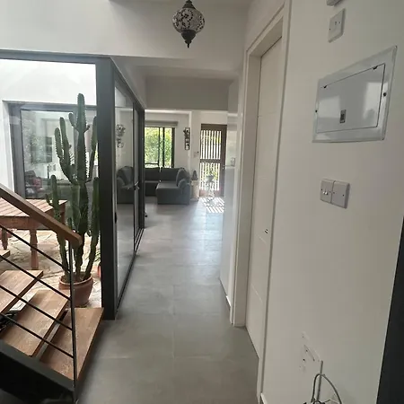 Beautiful Three Bedroom Дом отдыха *